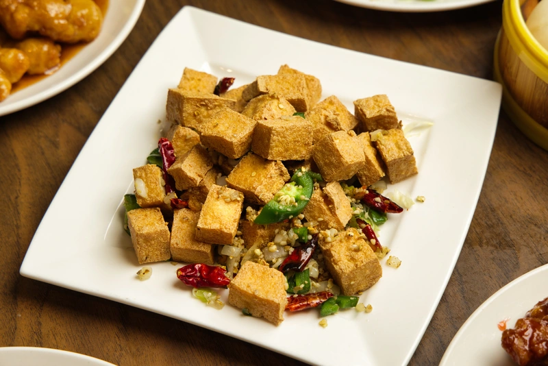 Fried Tofu Cubes with Dried Chilies